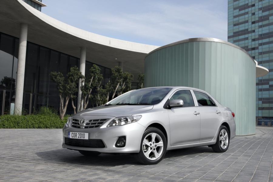  Toyota Corolla 2011 года  (фото 23 из 76)